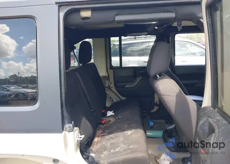 2018 Jeep Wrangler Jk Unlimited Sport S 4X4 from USA, damaged, VIN 1C4BJWDG2JL824078